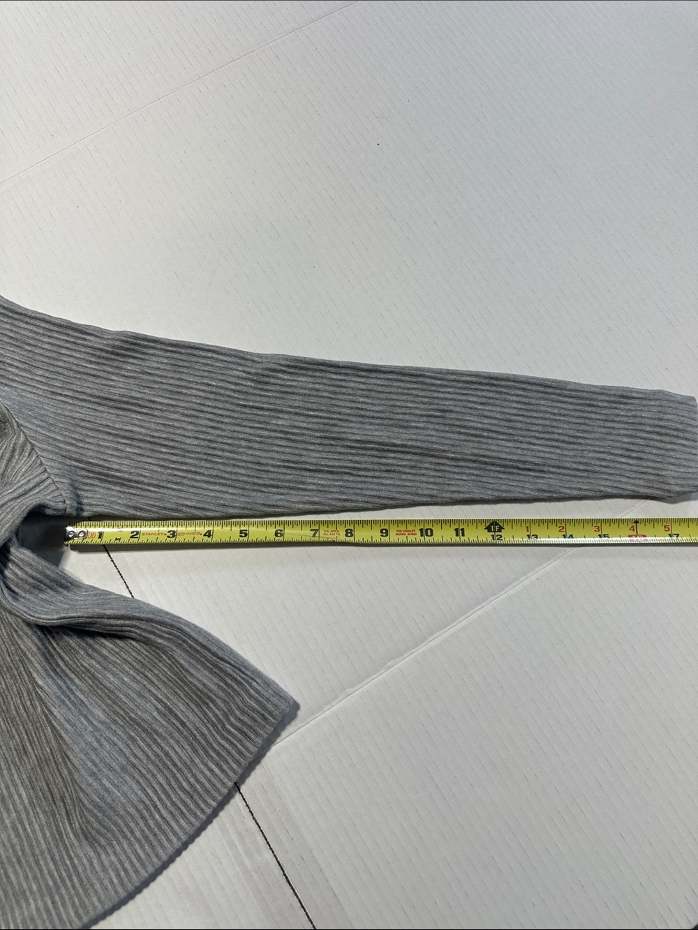 NWT Meredy top tricot Club Monaco heathered Grey Ribbed Turtleneck Sweater soft - Picture 4 of 8